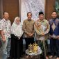 Pagerijo (Paguyuban Arek Jombang) saat bersilaturahmi ke kediaman Bupati Jombang H Warsubi di sela-sela open house.