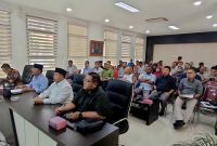 Suasana Rakor daring progres 100 hari kerja Bupati-Wabup Jombang, diikuti Bupati Warsubi SH MSi, para asisten dan seluruh kepala Organisasi Perangkat Daerah (OPD) di lingkup Pemkab Jombang 