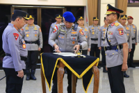 Prosesi Sertijab Asisten Kapolri Bidang Operasi (Astamaops Kapolri), Senin 14 April 2025. 