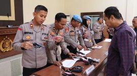 Pengecekan senjata api (Senpi) di Polres Jombang, Rabu (30/4/2025). 