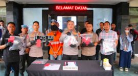 Tersangka kasus penculikan balita di Kota Malang saat dirilis Polres Malang Kota. 