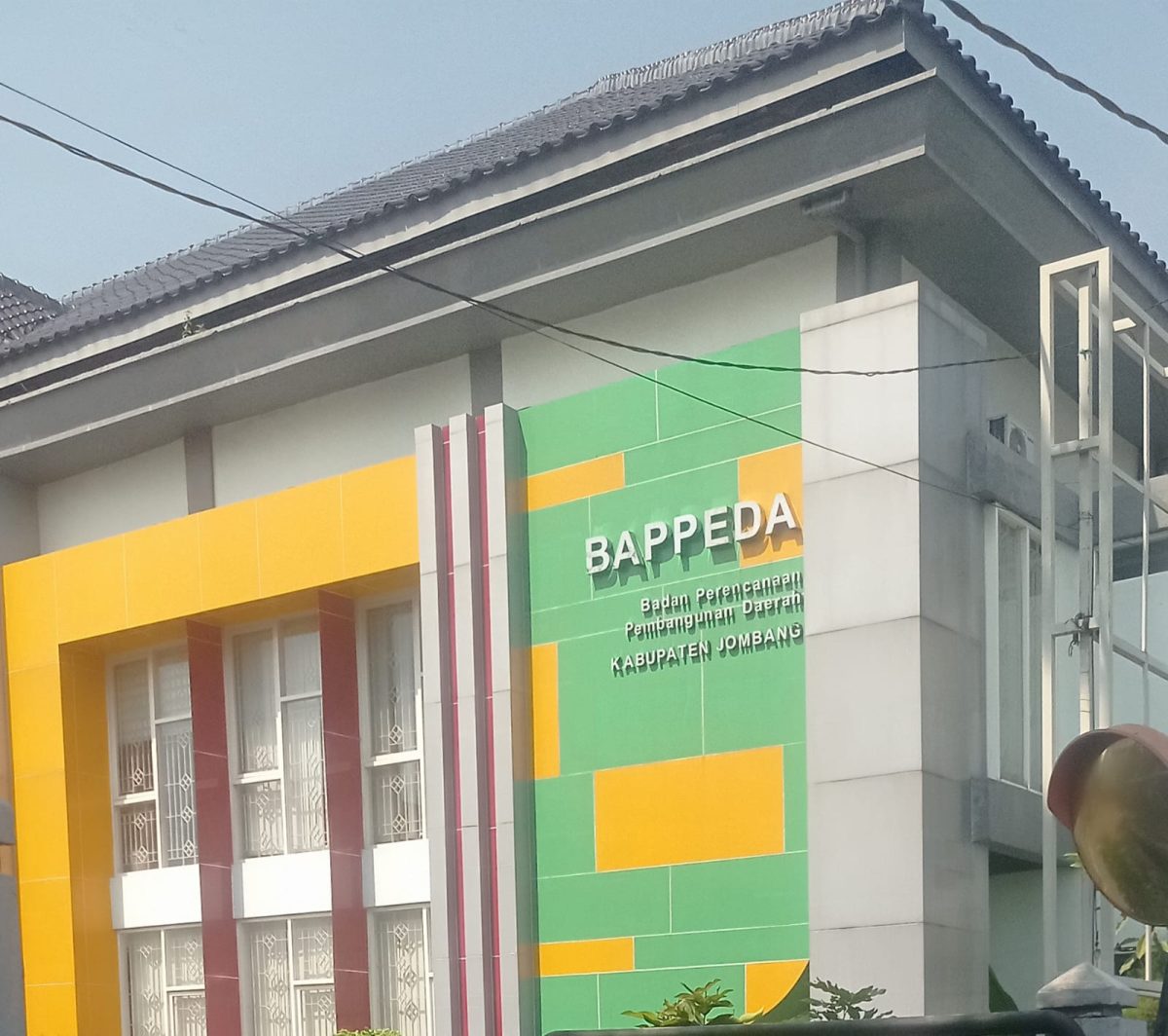 Kantor Badan Perencanaan Pembangunan Daerah (Bappeda) Kabuapten Jombang, Jawa Timur.
