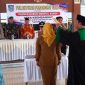 Prosesi pelantikan Indah Fitria Ningsih sebagai Kepala Dusun Gempolkerep yang dilantik langsung oleh Kepala Desa Krembangan, Kecamatan Gudo Kabupaten Jombang. (Foto Apriani Alva)