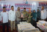 Bupati Jombang Warsubi resmikan Gelar Potensi Desa & Pasar Rakyat di Bandarkedungmulyo.