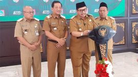 Bupati Jombang Warsubi bersama Wakil Bupati Salmanudin dan Sekda Jombang Agus Purnomo.