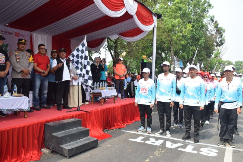 Disporapar Jombang umumkan Pemenang Lomba Gerak Jalan ROJO 2025.