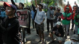 Ilustrasi aksi anarkistis di Jakarta.