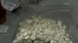 Ilustrasi pil koplo.