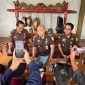 Kejari Nganjuk saat konferensi pers terkait penetapan Kades Dadapan sebagai Tersangka kasus dugaan korupsi APBDes.
