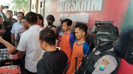 Dua residivis curanmor asal Kesamben ditangkap Polres Jombang, usai tawarkan motor lewat media sosial.
