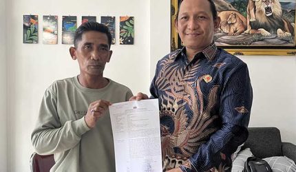 korban dan pengacara melapor ke polres jombang dugaan pemerasan lintas daerah