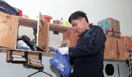 Razia Lapas Kediri, Petugas Temukan Sajam Rakitan hingga Kartu Remi 2 razia lapas kediri lintas daerah