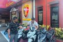 Lima sepeda motor hasil dugaan pencurian diamankan Satreskrim Polres Ponorogo sebagai barang bukti pengungkapan kasus curanmor lintas kota. Dua tersangka berhasil dibekuk setelah diduga beraksi di sejumlah lokasi di wilayah Ponorogo dan menjual motor curian melalui sistem COD.